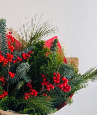 Christmas berry and foliage bouquet