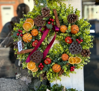 Door wreath (Artificial mixed fruit, cones)