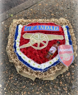 Football arsenal badge