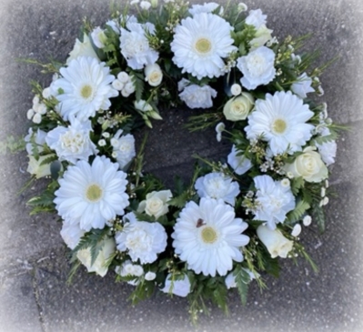 Wreath in whites