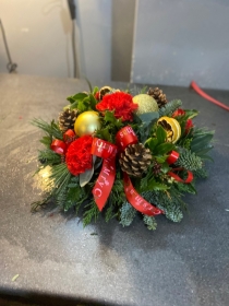 Christmas Grave posy